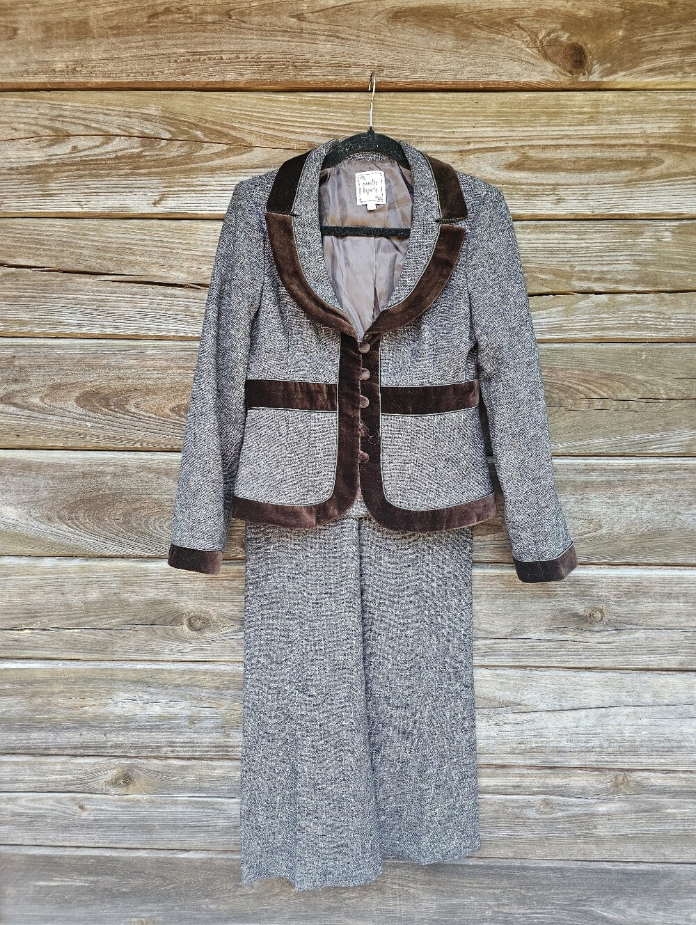 Nanette Lepore Wool Tweed Velvet Trim 2 Piece Pantsuit Size Blazer 8 Pants 6